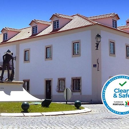 Casa Do Largo - Golega - Turismo De Habitacao Hotel ภายนอก รูปภาพ