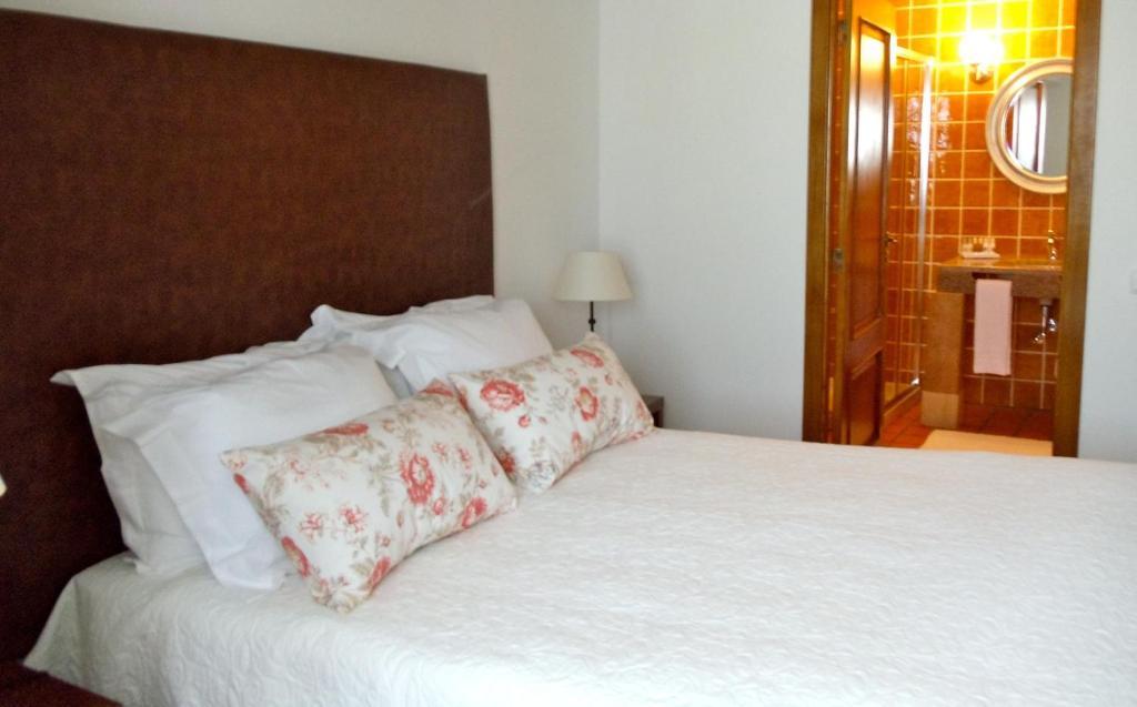 Casa Do Largo - Golega - Turismo De Habitacao Hotel ห้อง รูปภาพ